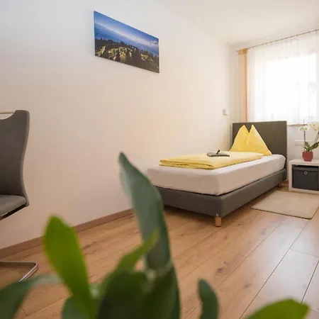 Und Yassi Couette-café Spielberg Bei Knittelfeld