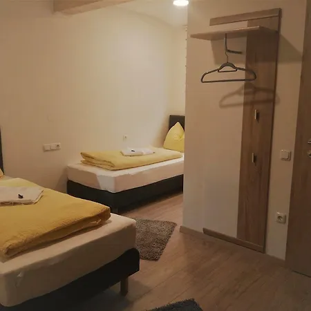 Und Yassi Couette-café 3*
