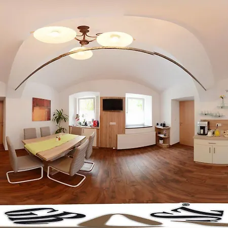 Bed & Breakfast Ferienwohnungen Und Zimmer Yassi