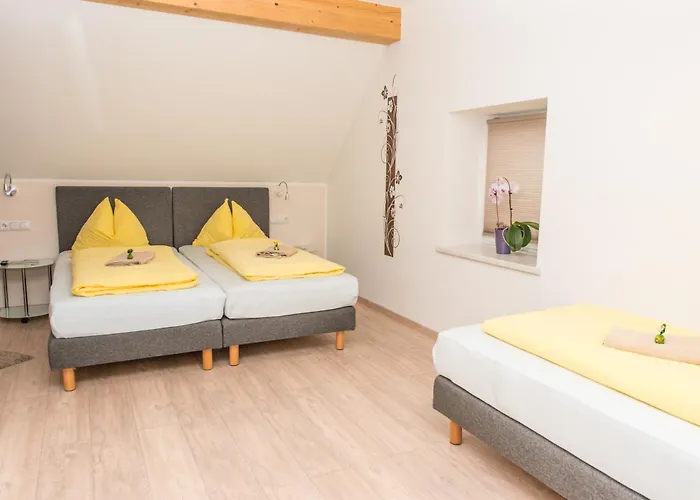 Bed and Breakfast Und Yassi Spielberg Bei Knittelfeld