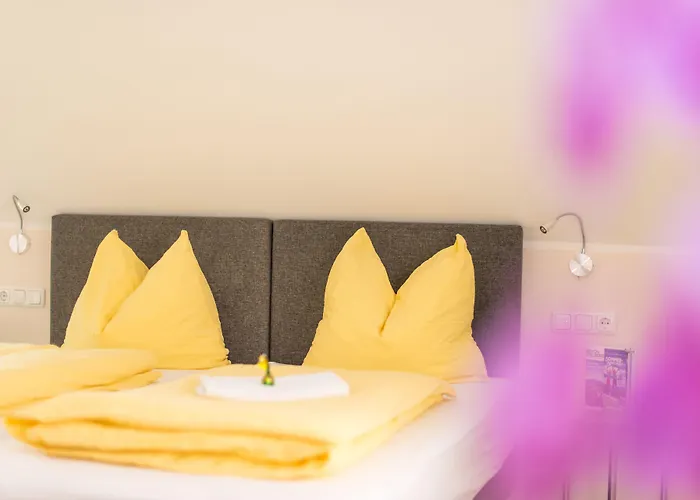 Ferienwohnungen Und Zimmer Yassi 3* Spielberg Bei Knittelfeld